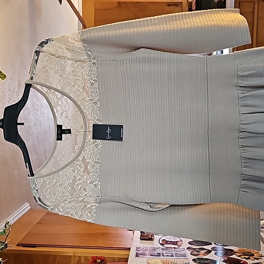 Jessica Simpson Dress - Picture 2 of 5